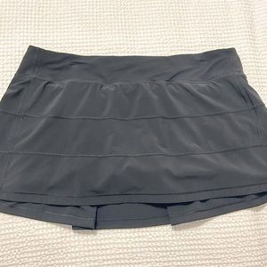 Lululemon Size 12 Pace Rival Skirt